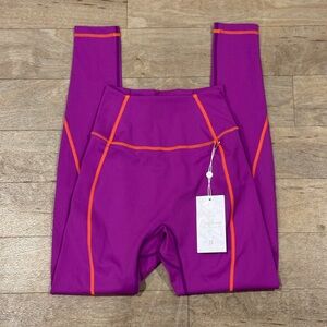 NWT Buffbunny Airbrush Hourglass Leggings Purple Size Small